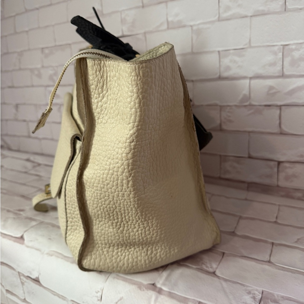 osklen rio de janeiro bag 
Elegant Cream Leather Tote Bag - Picture 2 of 15